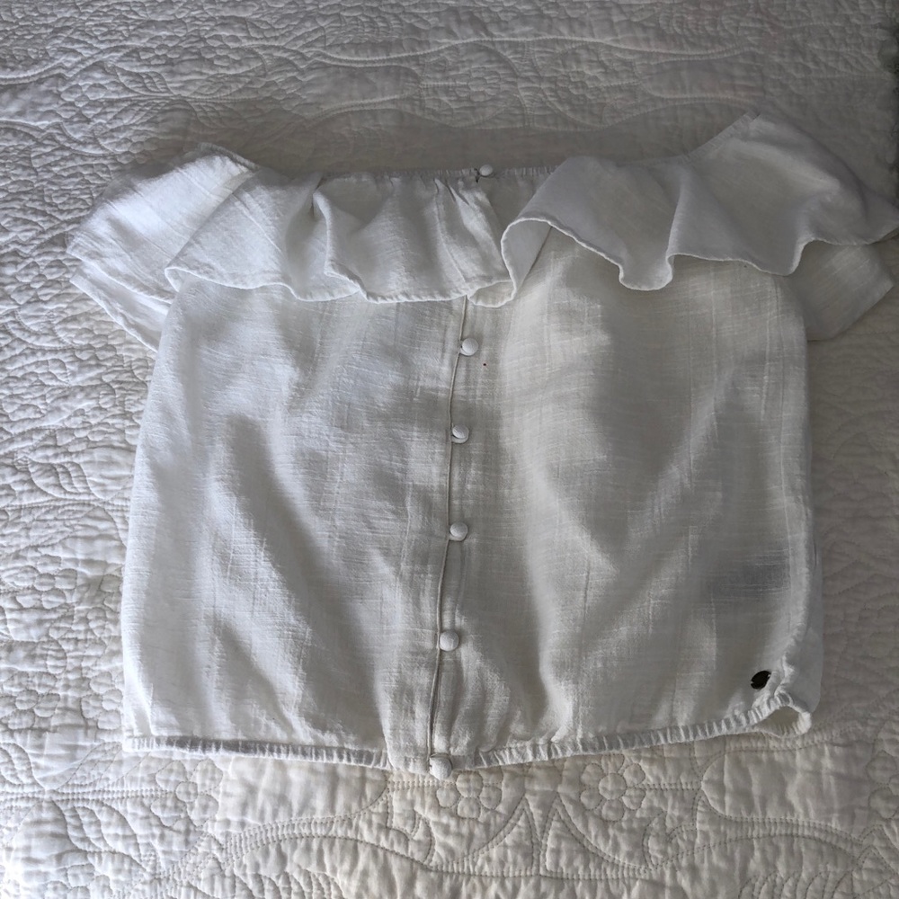 ROXY off the shoulder button down blouse